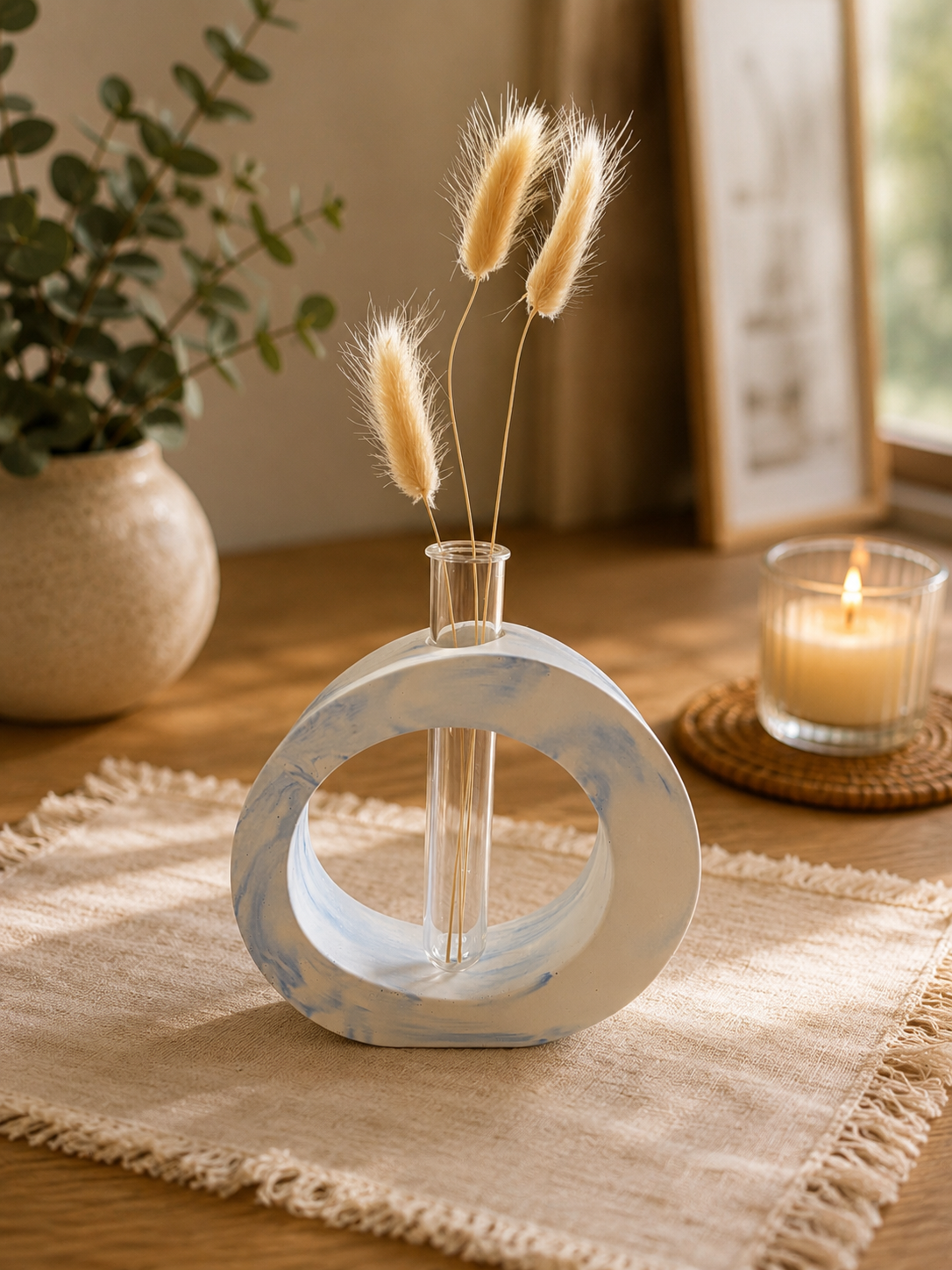 Modern Loop Porcelain Vase