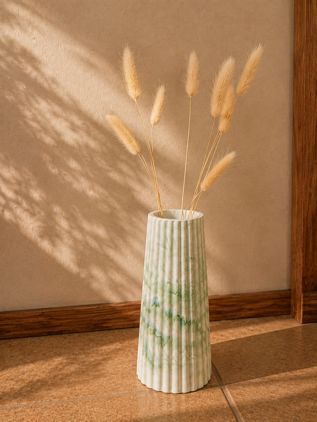 Ribbed Porcelain Vase – White & Green Marble