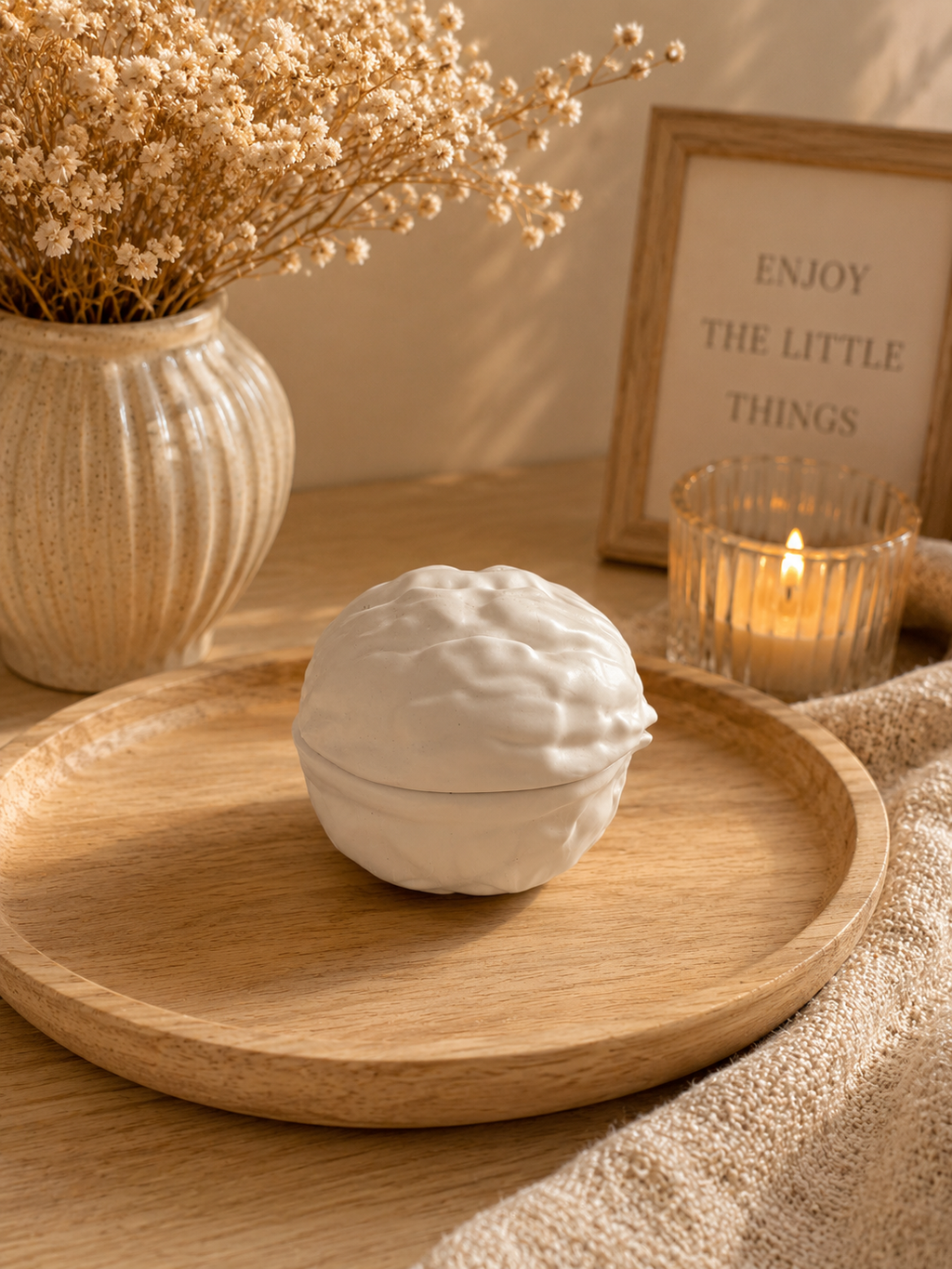 Walnut Porcelain Candle