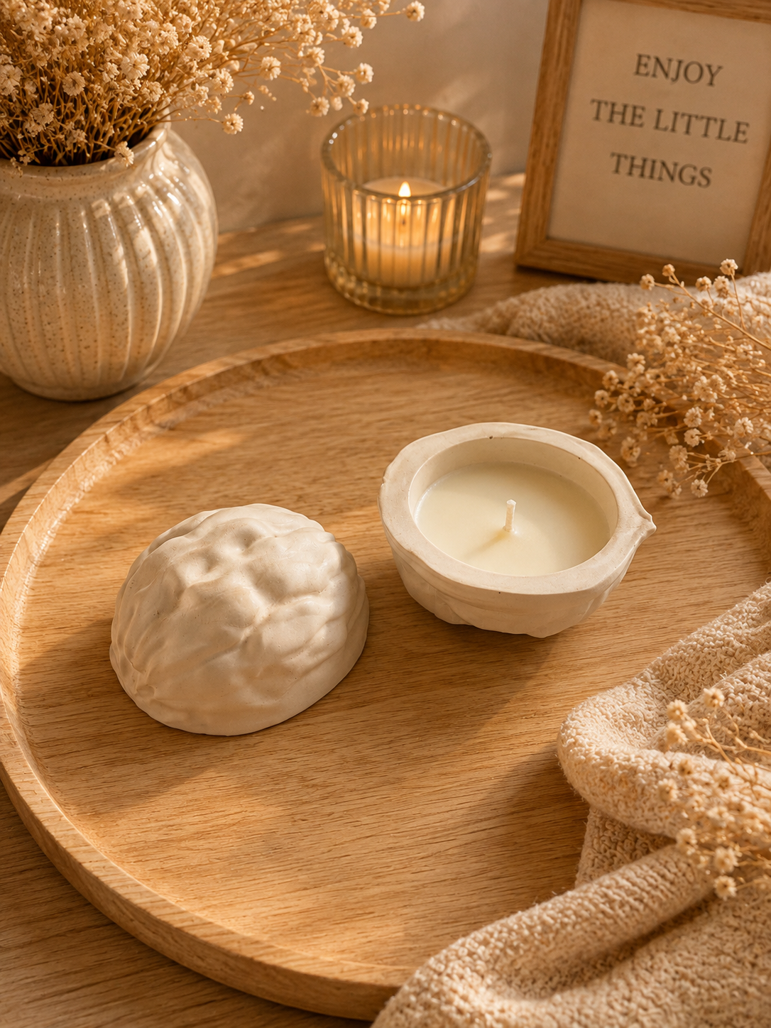 Walnut Porcelain Candle