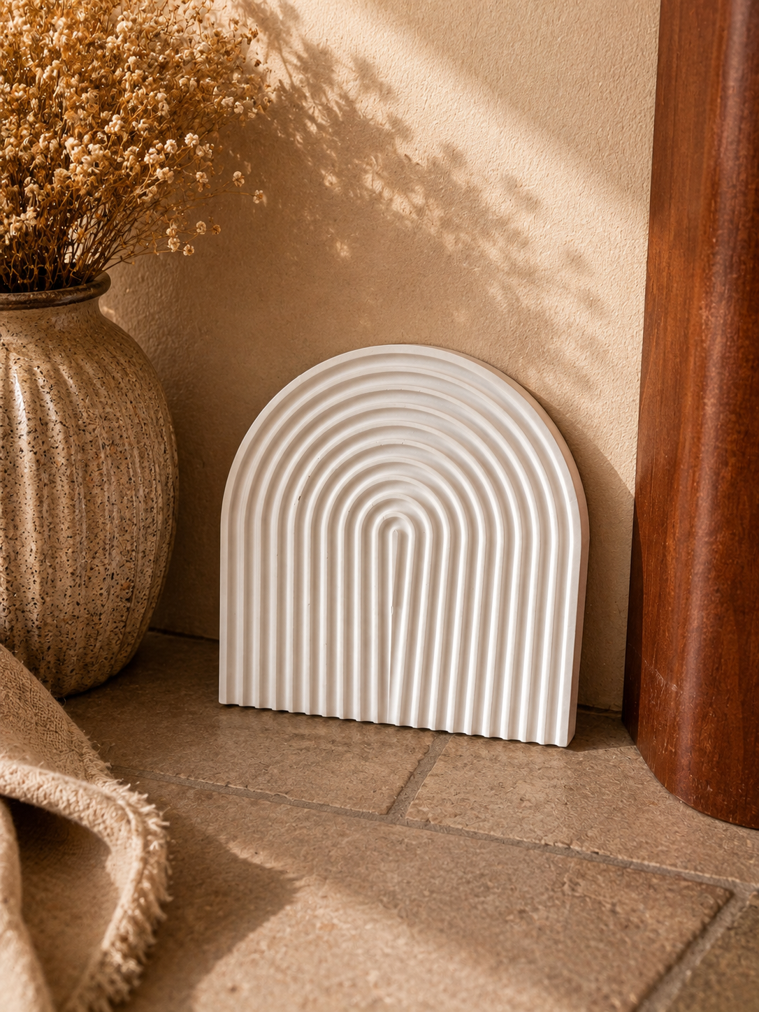 Halo Arch Porcelain Décor
