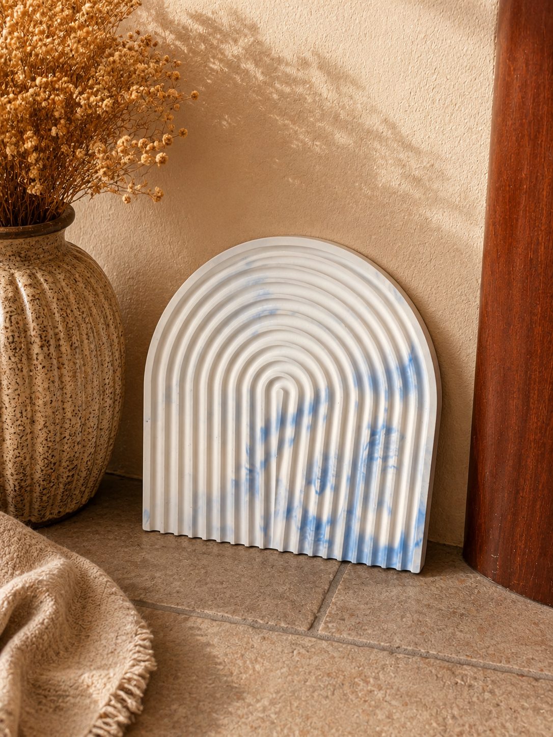 Halo Arch Porcelain Décor
