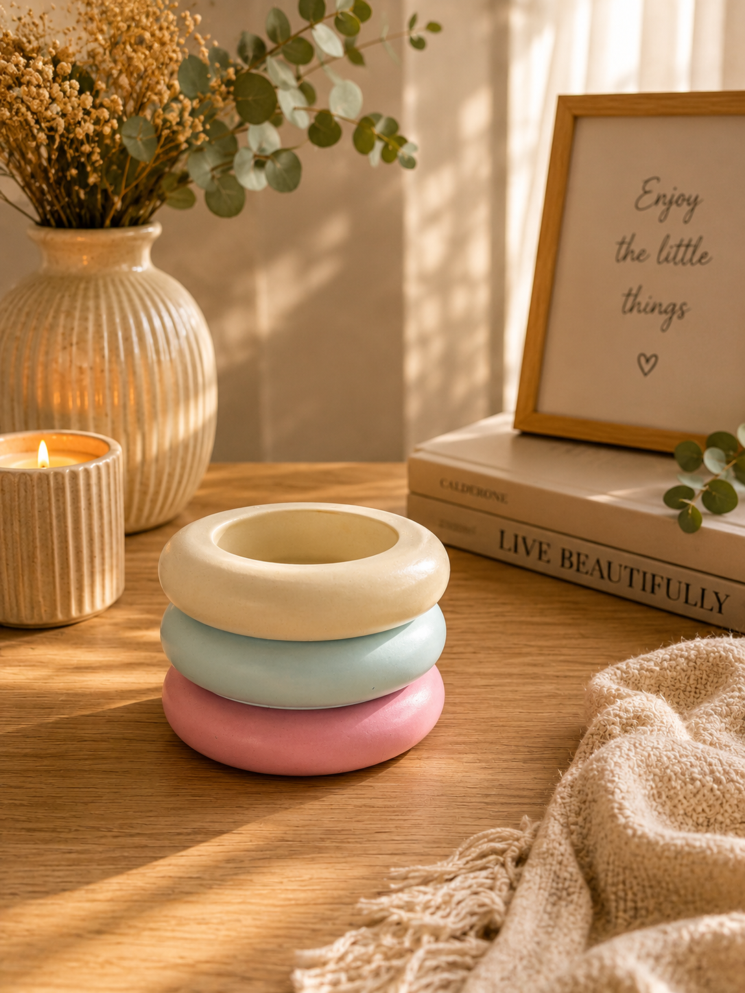 Aura Porcelain Tealight Holder Favor